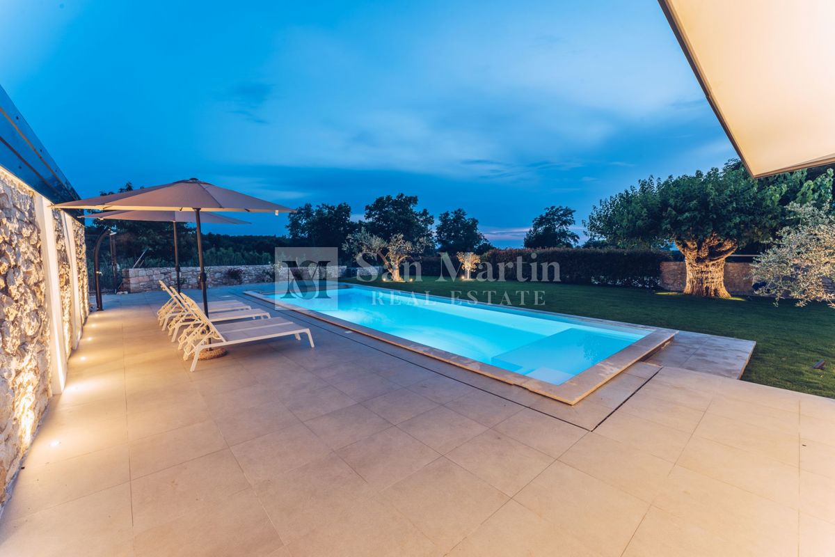 House For sale - ISTARSKA NOVIGRAD