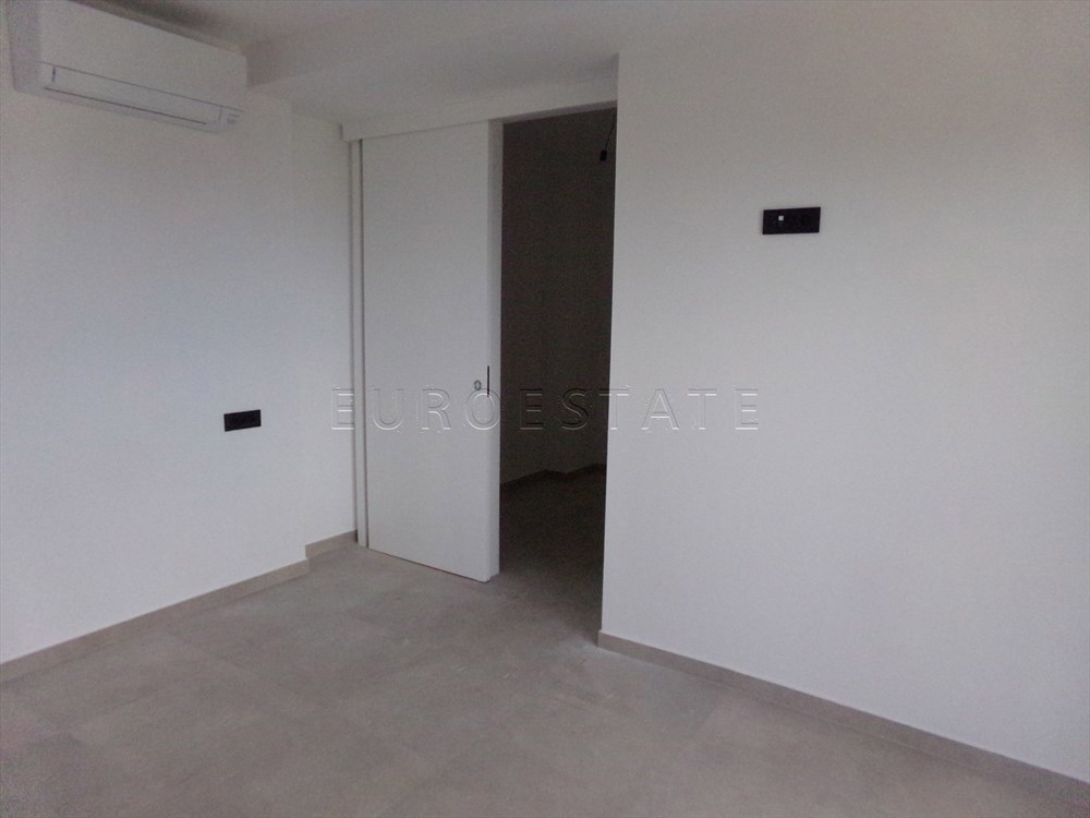 House For sale - LIČKO-SENJSKA NOVALJA