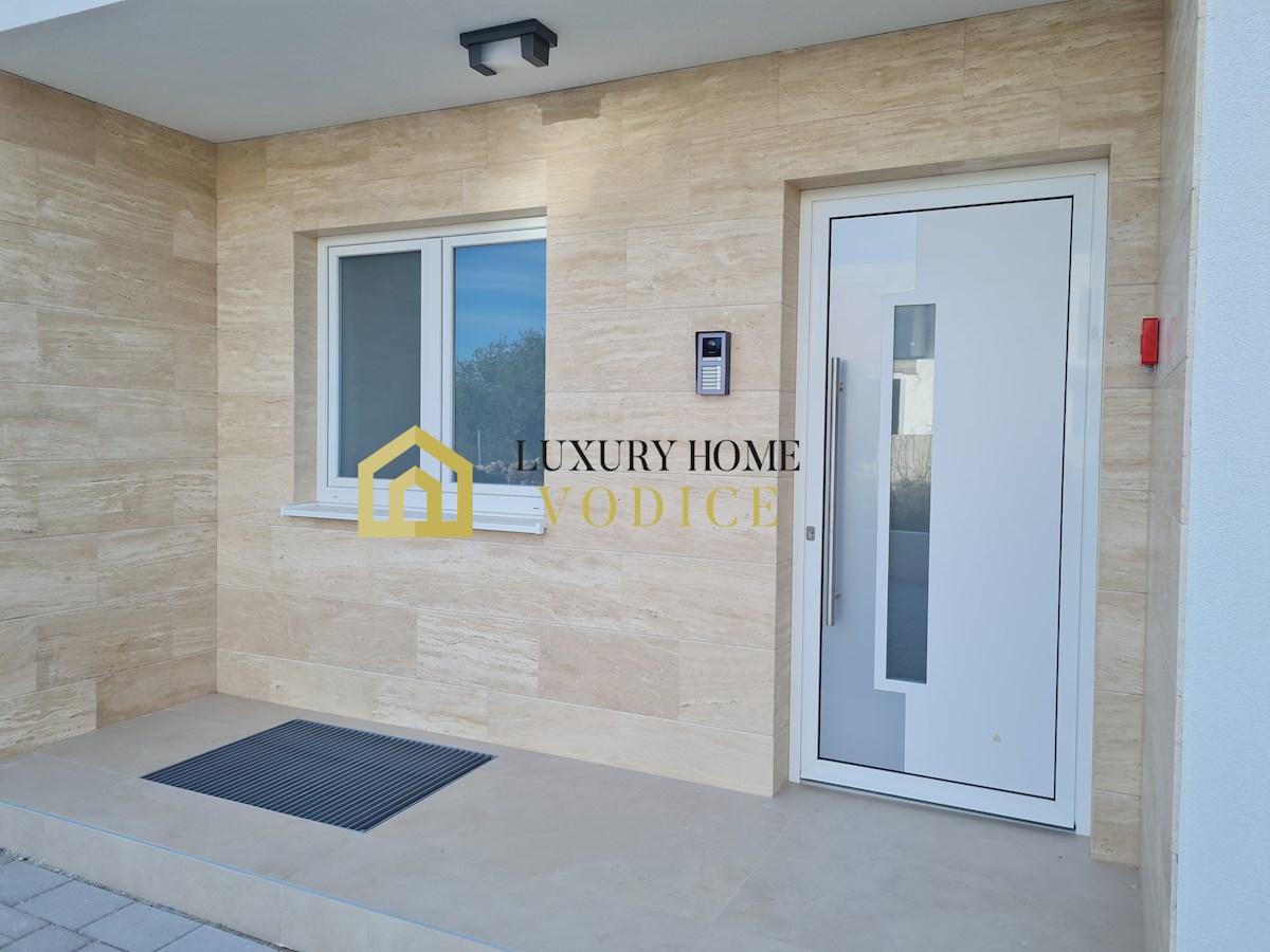 Flat For sale - ŠIBENSKO-KNINSKA VODICE