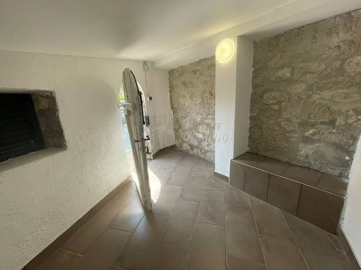 Casa In vendita - PRIMORSKO-GORANSKA KRK