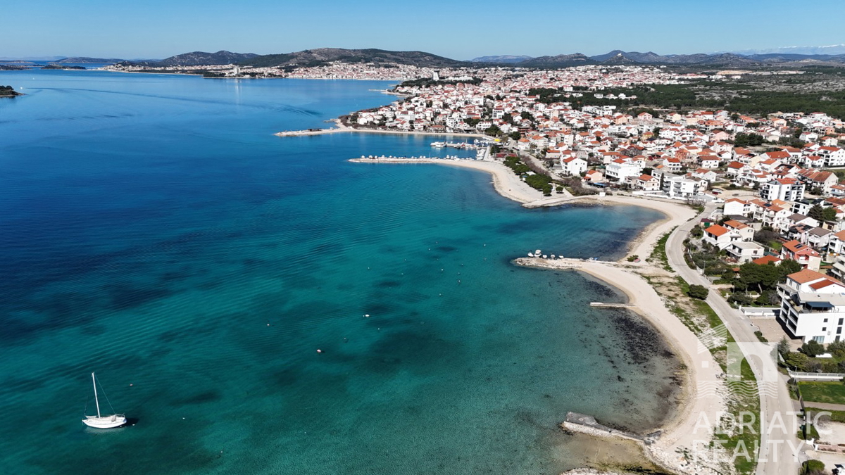 House For sale - ŠIBENSKO-KNINSKA VODICE