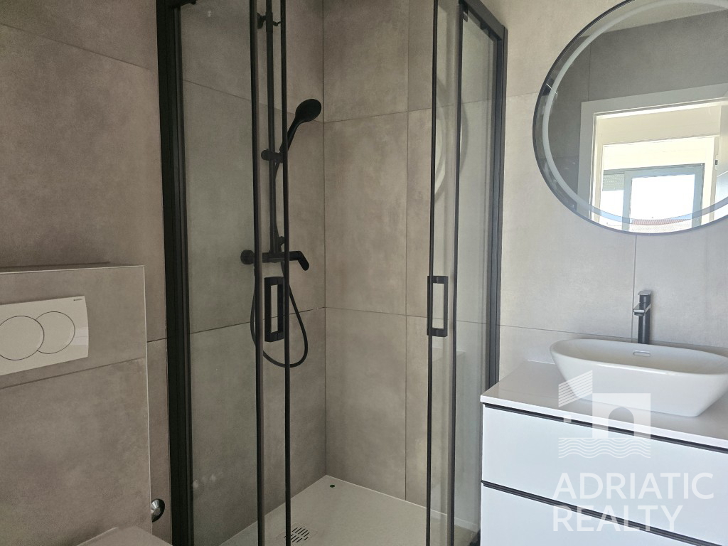 House For sale - ŠIBENSKO-KNINSKA VODICE