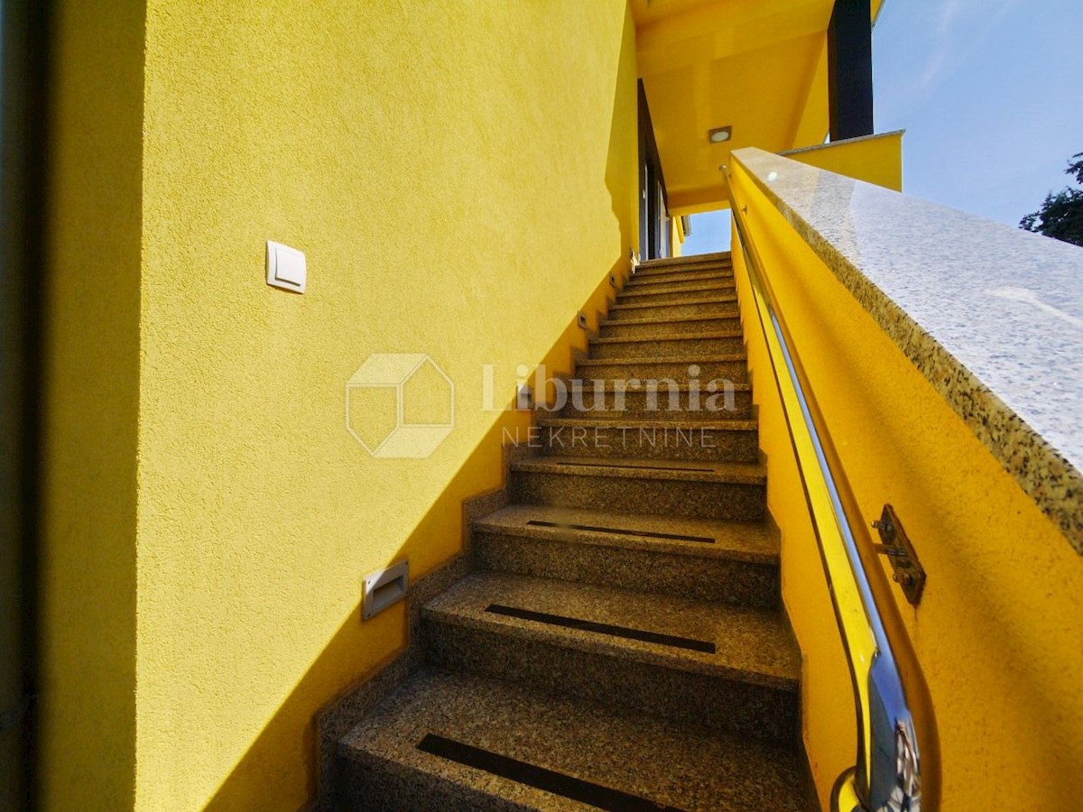 Maison À vendre - PRIMORSKO-GORANSKA KRK