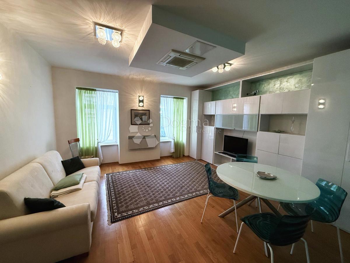 Flat For sale OPATIJA