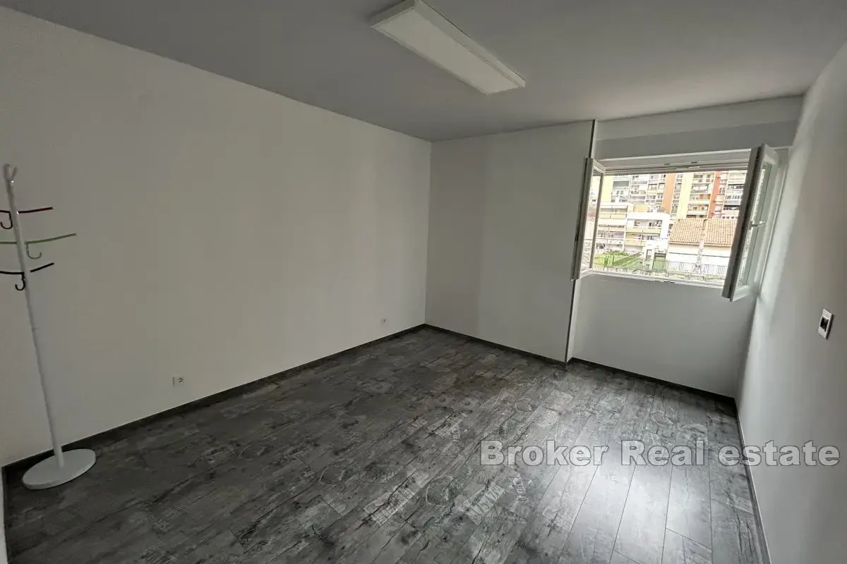 Flat For sale - SPLITSKO-DALMATINSKA SPLIT