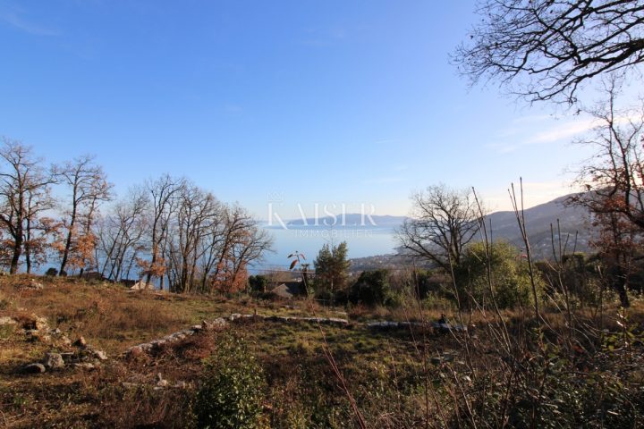 Zemljište na prodaju 813 m² – Veprinac