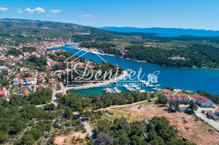 Land for sale 3928 m² – Milna