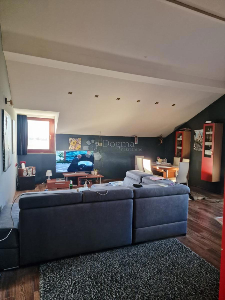 Dom Na sprzedaż - GRAD ZAGREB ZAGREB
