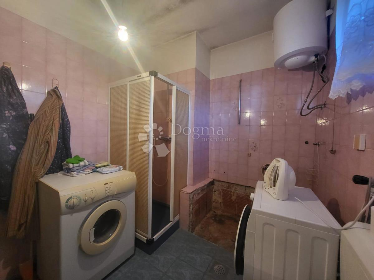 Haus Zu verkaufen - ISTARSKA PULA