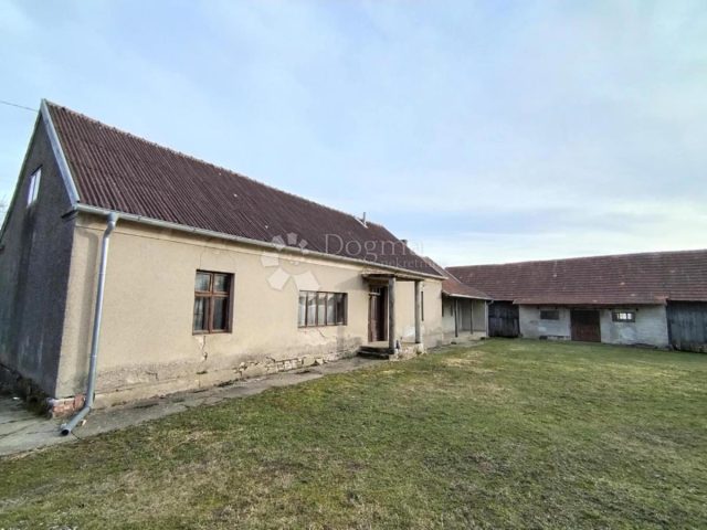 Dům na prodej 195 m² – Gornji Vukšinac