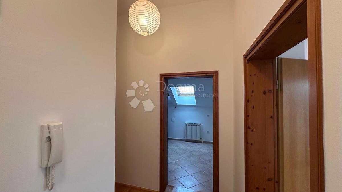 Poslovni prostor Za najam - GRAD ZAGREB ZAGREB
