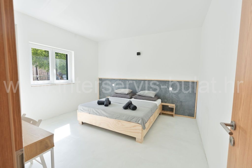 Haus Zu verkaufen - ŠIBENSKO-KNINSKA VODICE