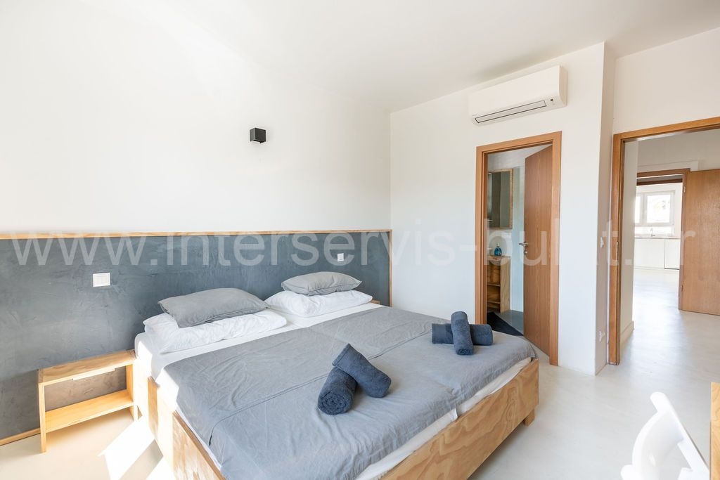 Haus Zu verkaufen - ŠIBENSKO-KNINSKA VODICE