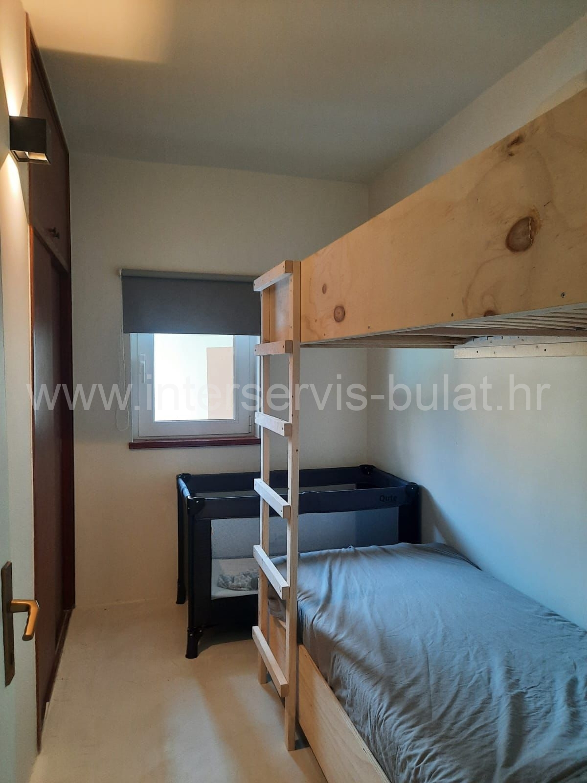 Haus Zu verkaufen - ŠIBENSKO-KNINSKA VODICE