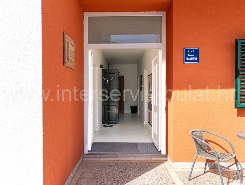 Haus Zu verkaufen - ŠIBENSKO-KNINSKA VODICE