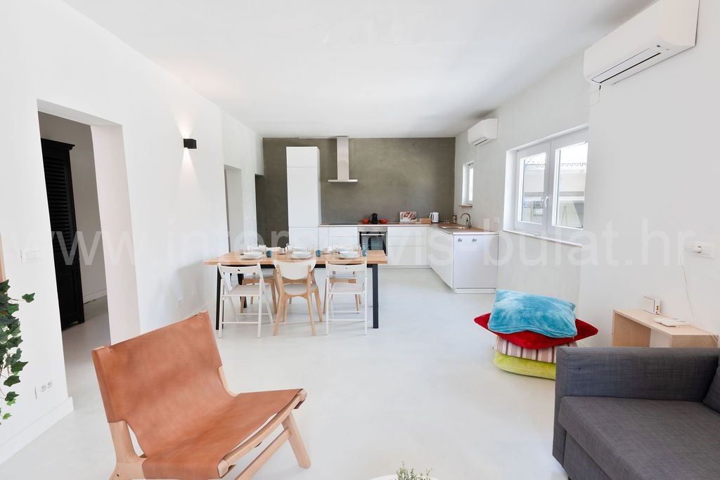Haus Zu verkaufen - ŠIBENSKO-KNINSKA VODICE