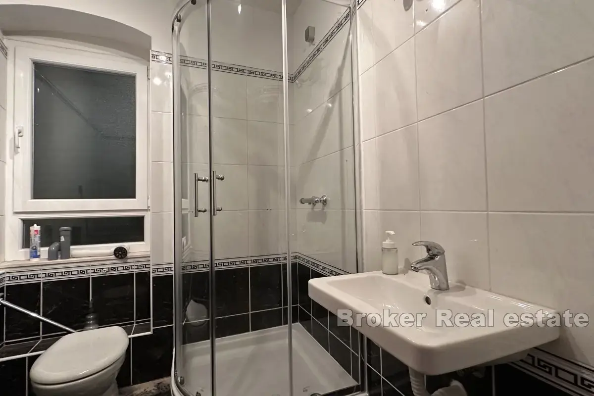 Apartmán Na predaj - SPLITSKO-DALMATINSKA KAŠTELA