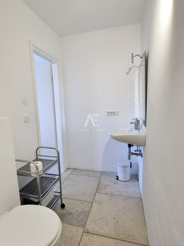 Casa In vendita - PRIMORSKO-GORANSKA KRK