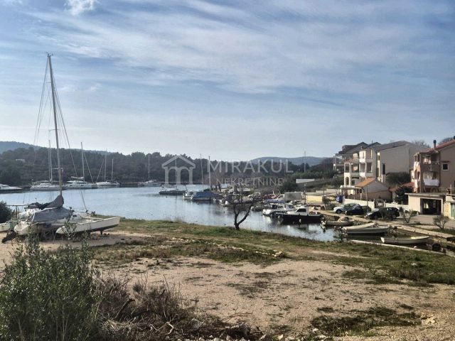 Grundstück zu verkaufen 514 m² – Šibenik