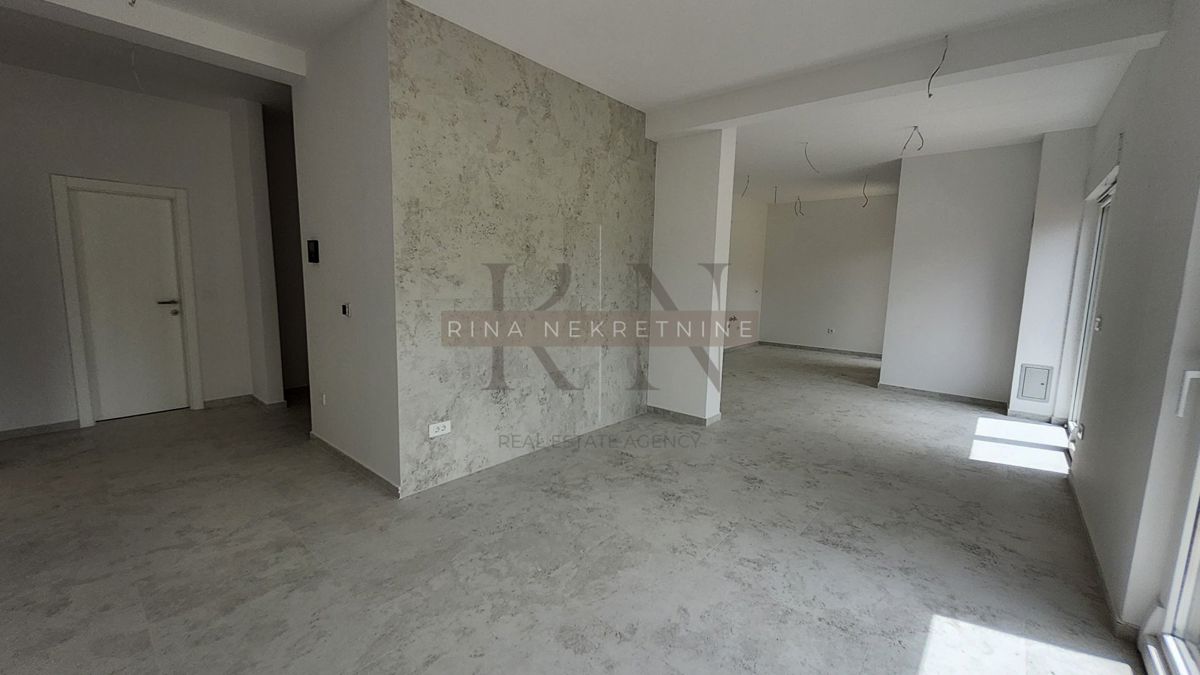 Apartmán Na predaj - ISTARSKA POREČ