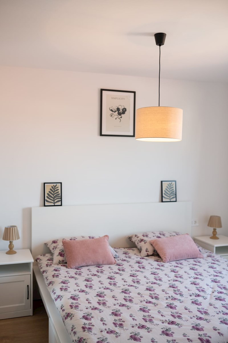 Flat For sale - ISTARSKA NOVIGRAD