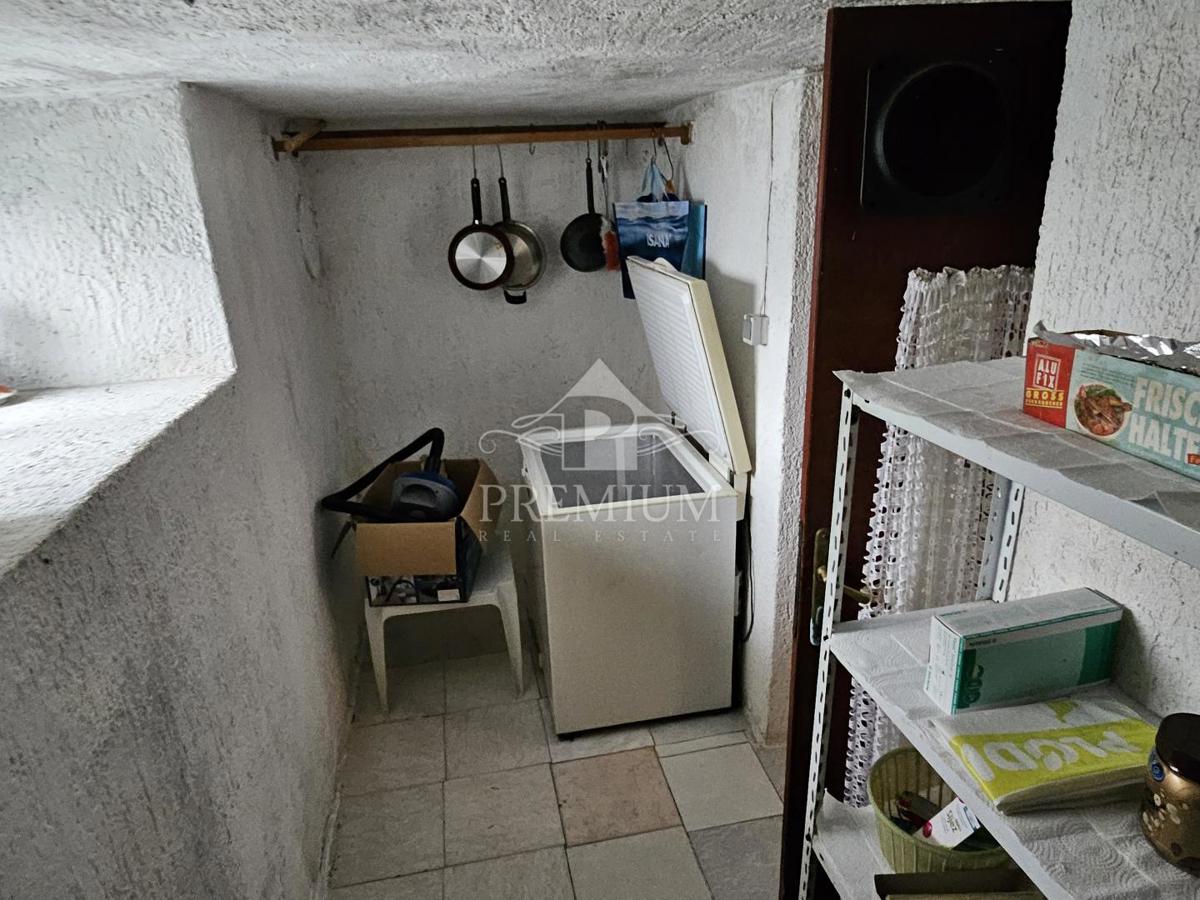 Flat For sale - PRIMORSKO-GORANSKA KASTAV
