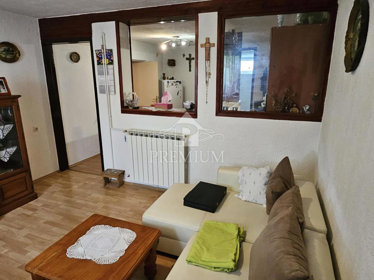 Flat For sale - PRIMORSKO-GORANSKA KASTAV
