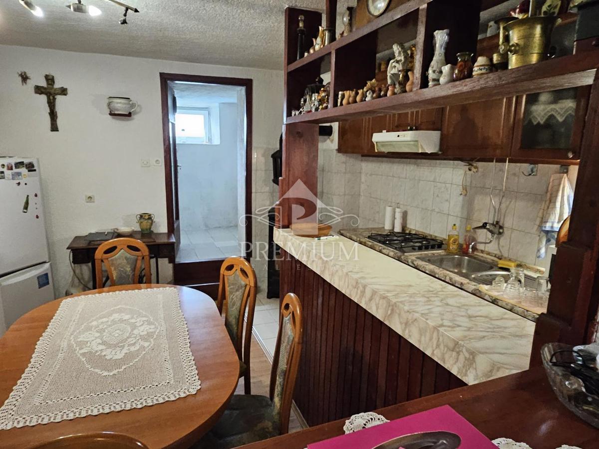 Flat For sale - PRIMORSKO-GORANSKA KASTAV