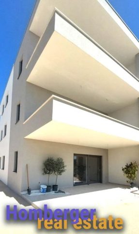 Stan na prodaju – Vodice