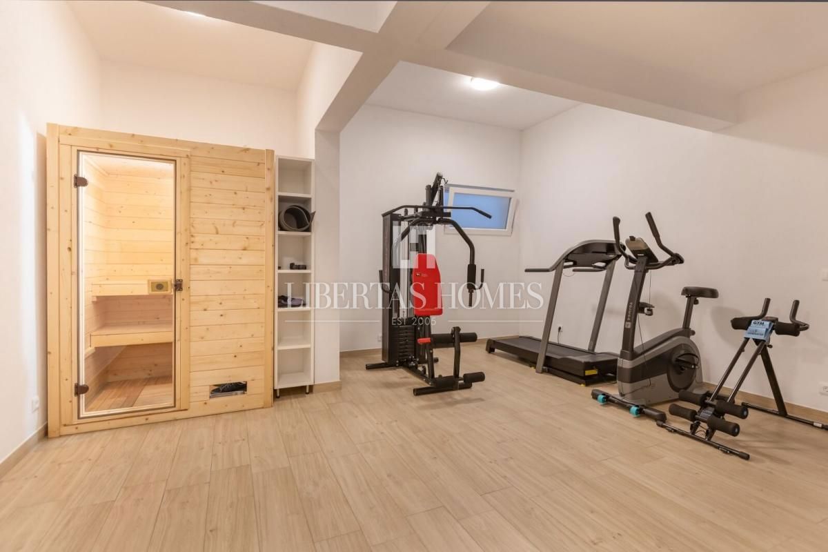 Casa In vendita - SPLITSKO-DALMATINSKA MAKARSKA