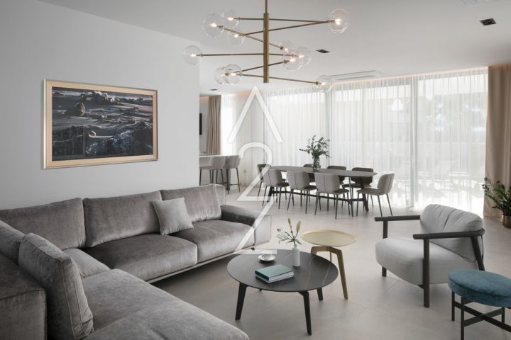 Kuća na prodaju 495 m² – Sukošan