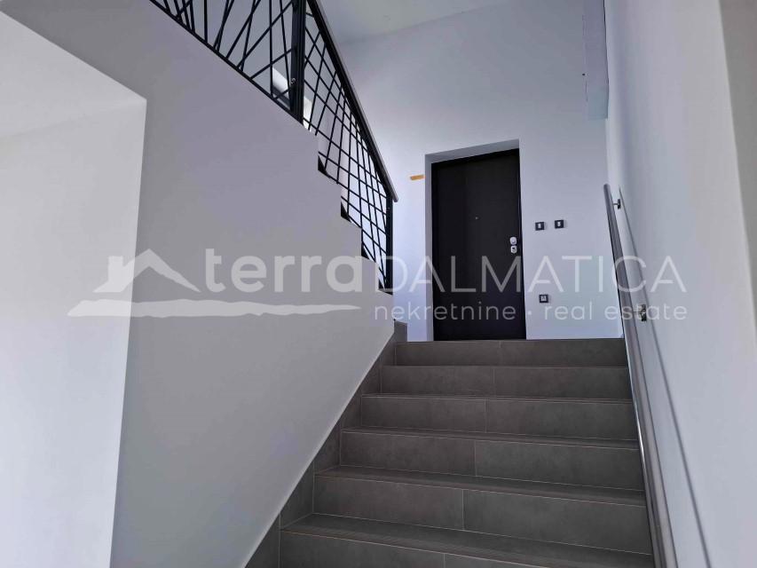 Appartamento In vendita - šibensko-kninska Vodice - foto 3/5