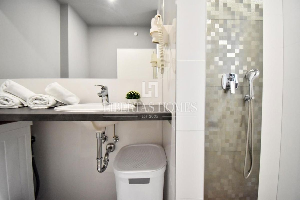 Haus Zu verkaufen - SPLITSKO-DALMATINSKA MAKARSKA