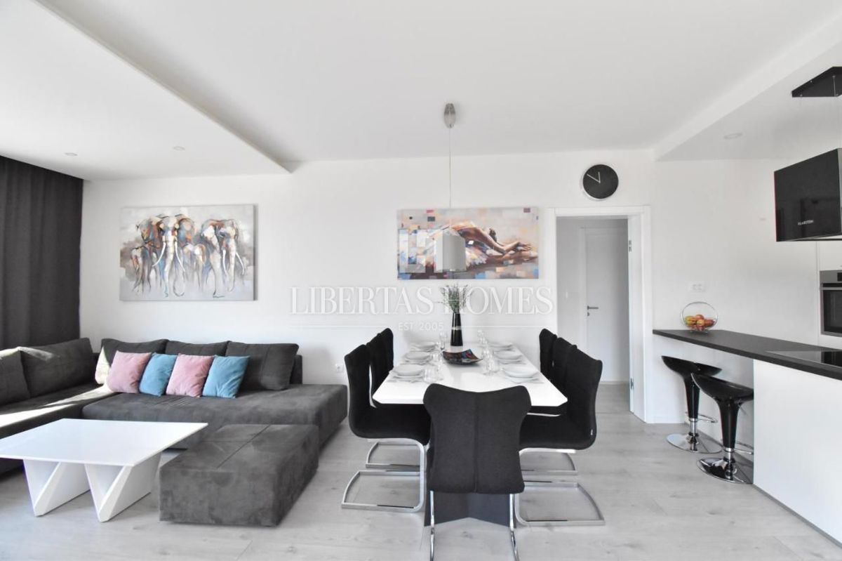 Haus Zu verkaufen - SPLITSKO-DALMATINSKA MAKARSKA