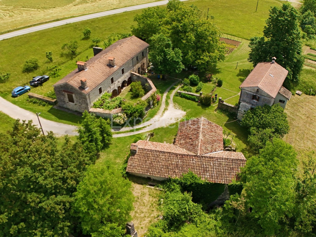 Dom Na predaj - ISTARSKA LUPOGLAV