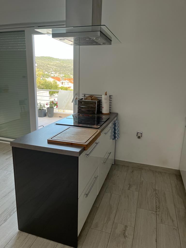 House For sale - SPLITSKO-DALMATINSKA MARINA