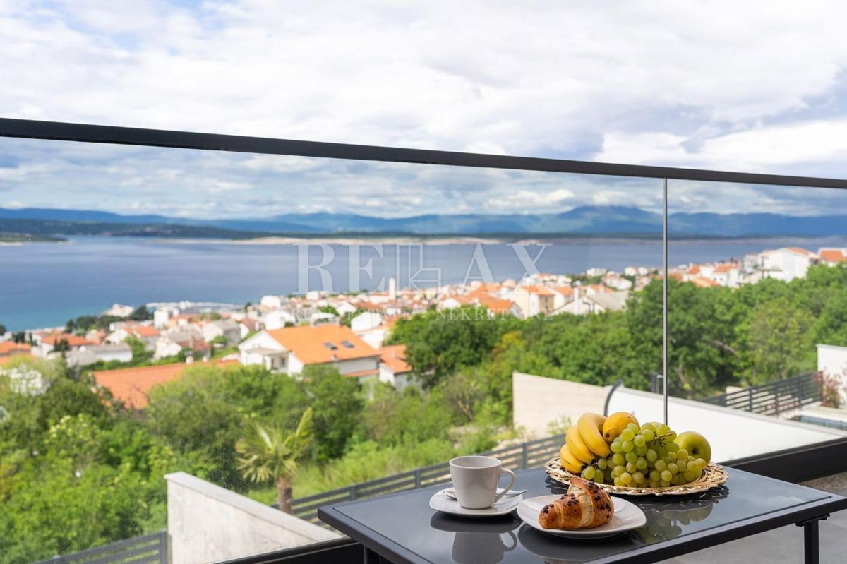 Stan Na prodaju - PRIMORSKO-GORANSKA CRIKVENICA