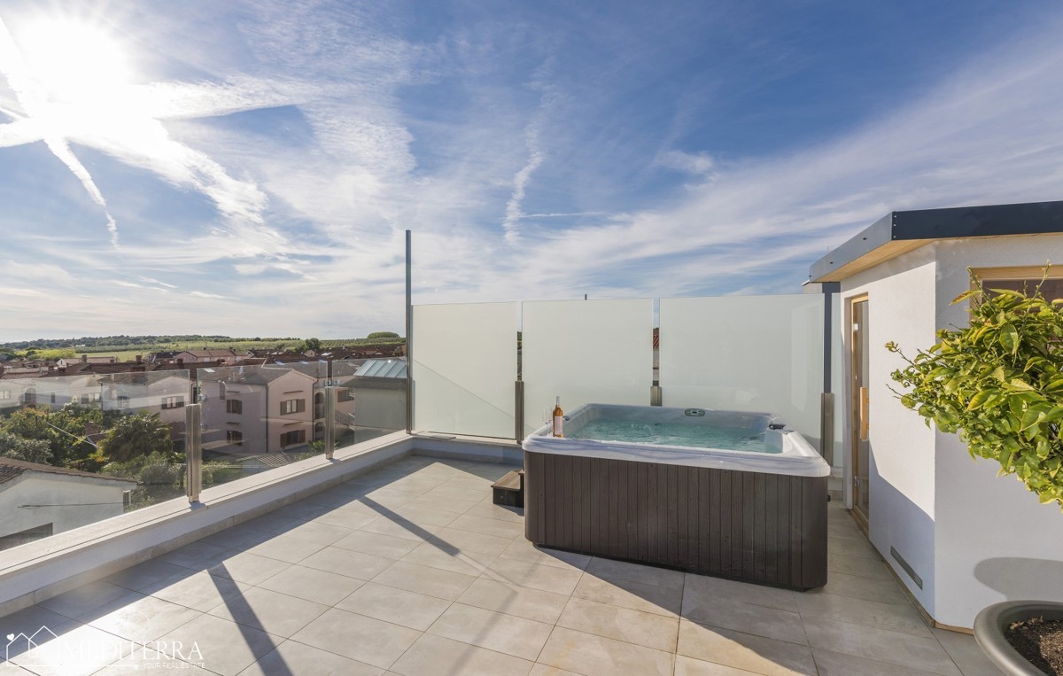 Flat For sale - ISTARSKA NOVIGRAD