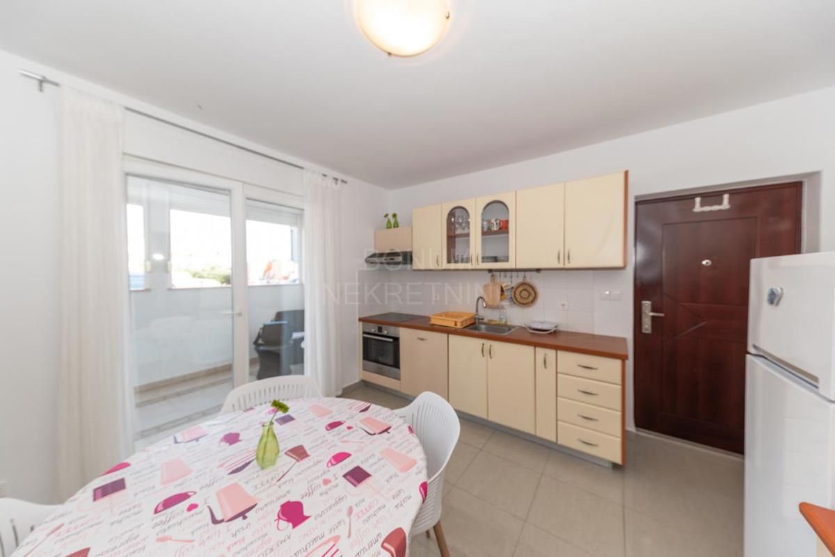 Apartment Zu verkaufen - ŠIBENSKO-KNINSKA TRIBUNJ