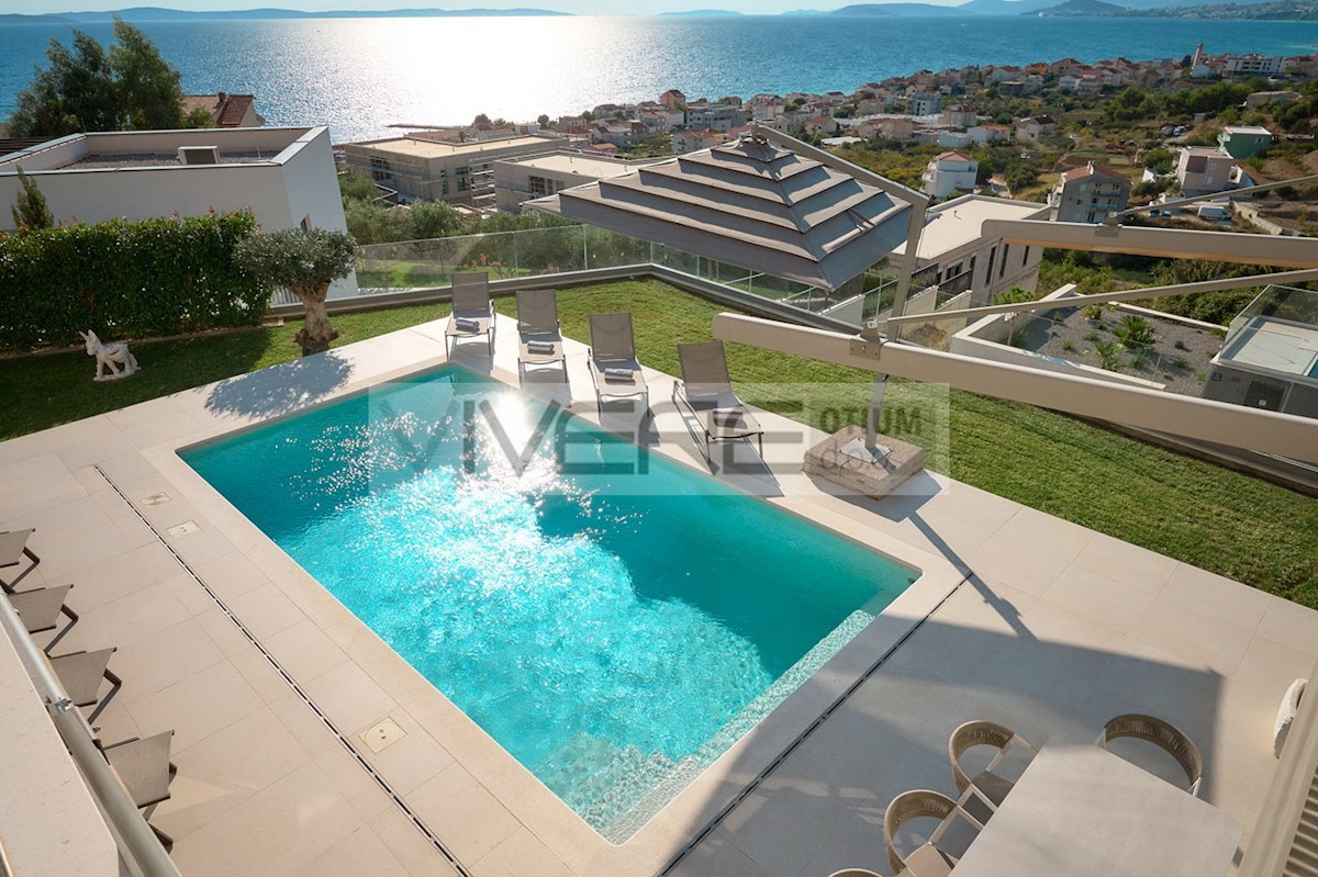 Casa In vendita - SPLITSKO-DALMATINSKA SPLIT