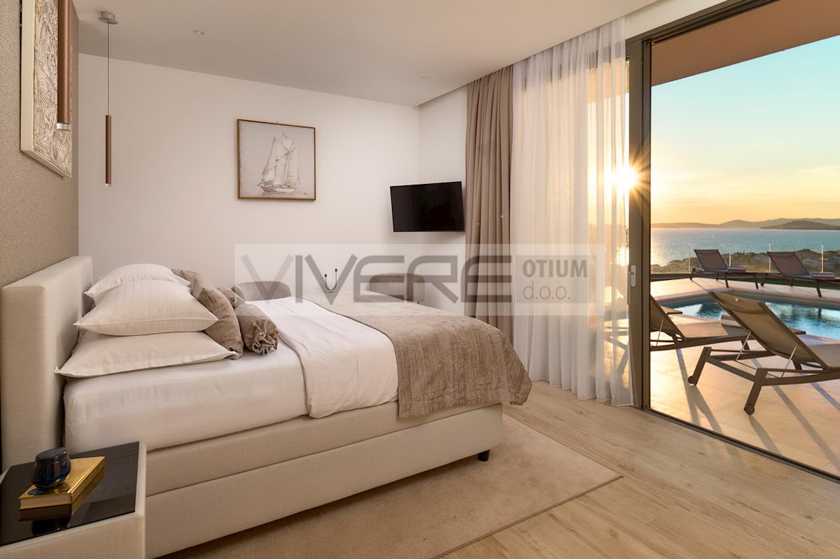 Casa In vendita - SPLITSKO-DALMATINSKA SPLIT