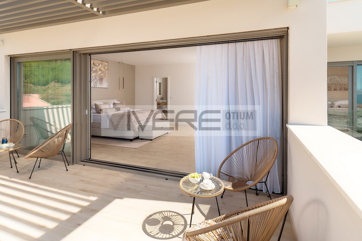 Casa In vendita - SPLITSKO-DALMATINSKA SPLIT
