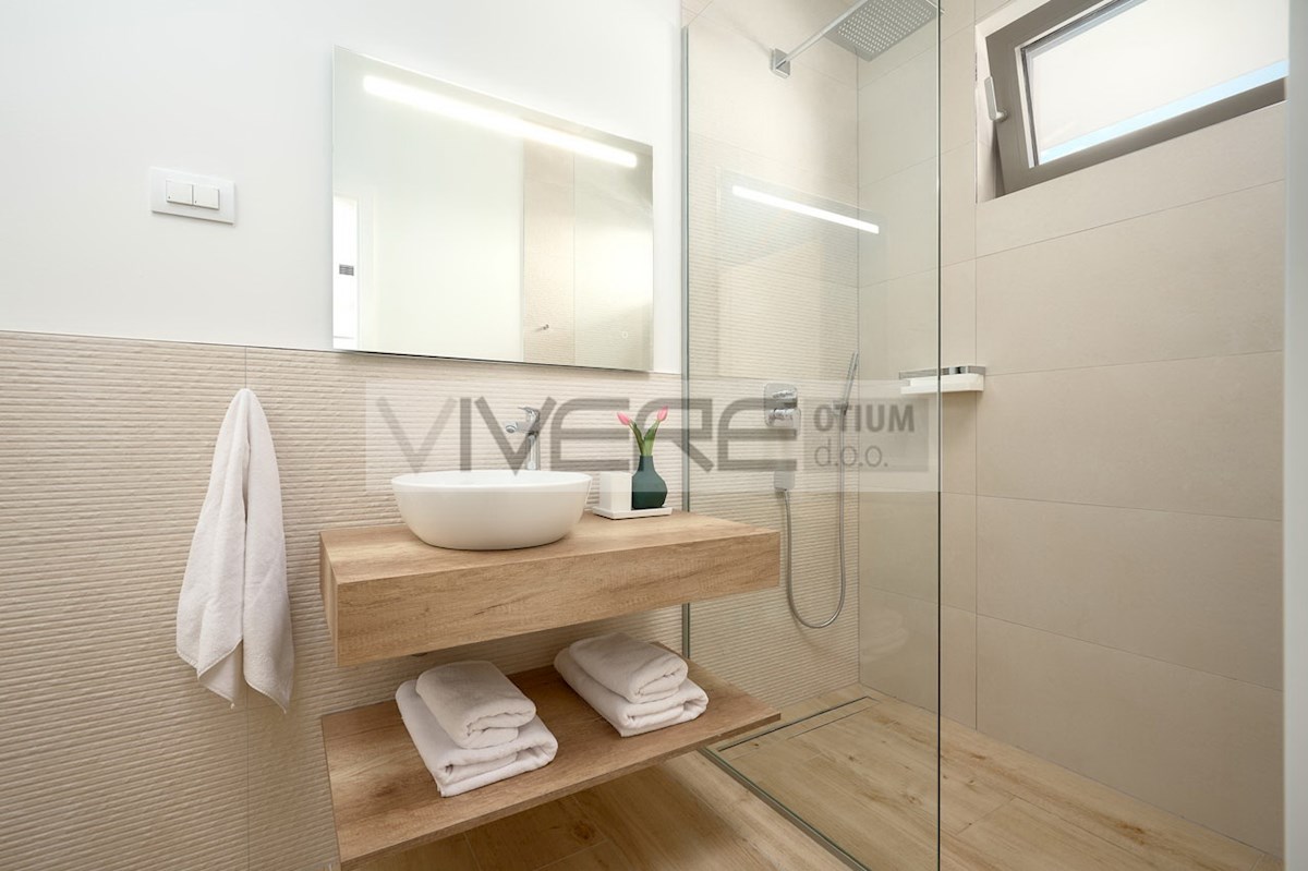 Casa In vendita - SPLITSKO-DALMATINSKA SPLIT