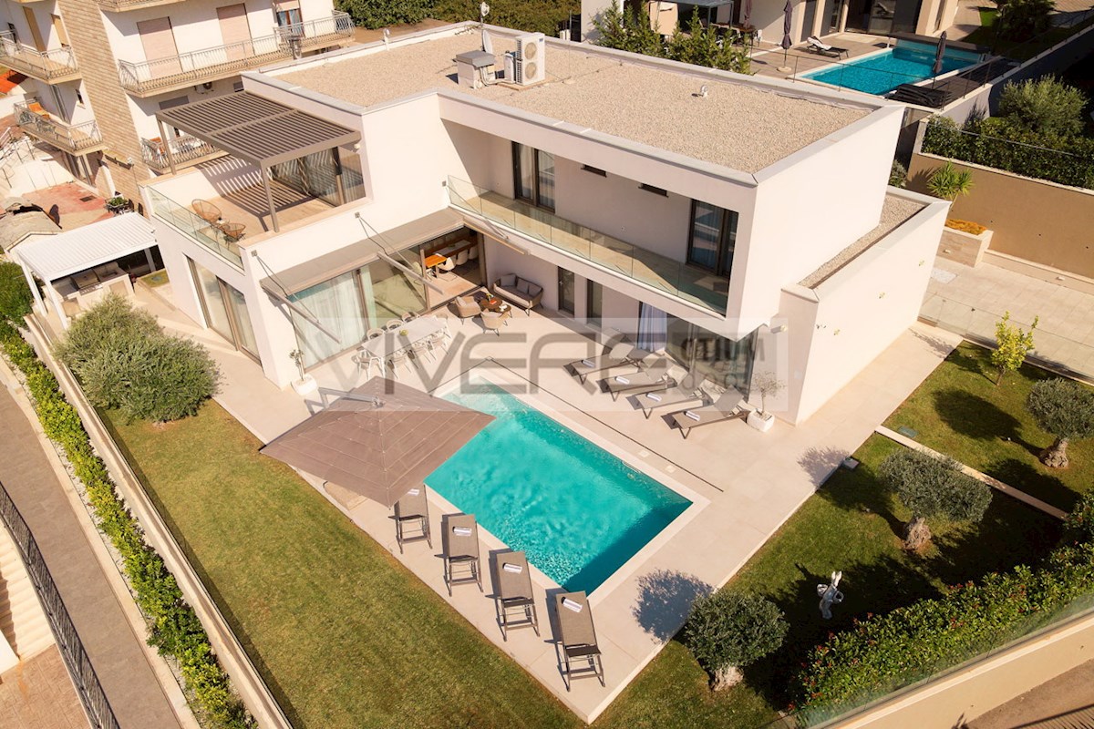 Casa In vendita - Splitsko-dalmatinska Split - foto 4/51