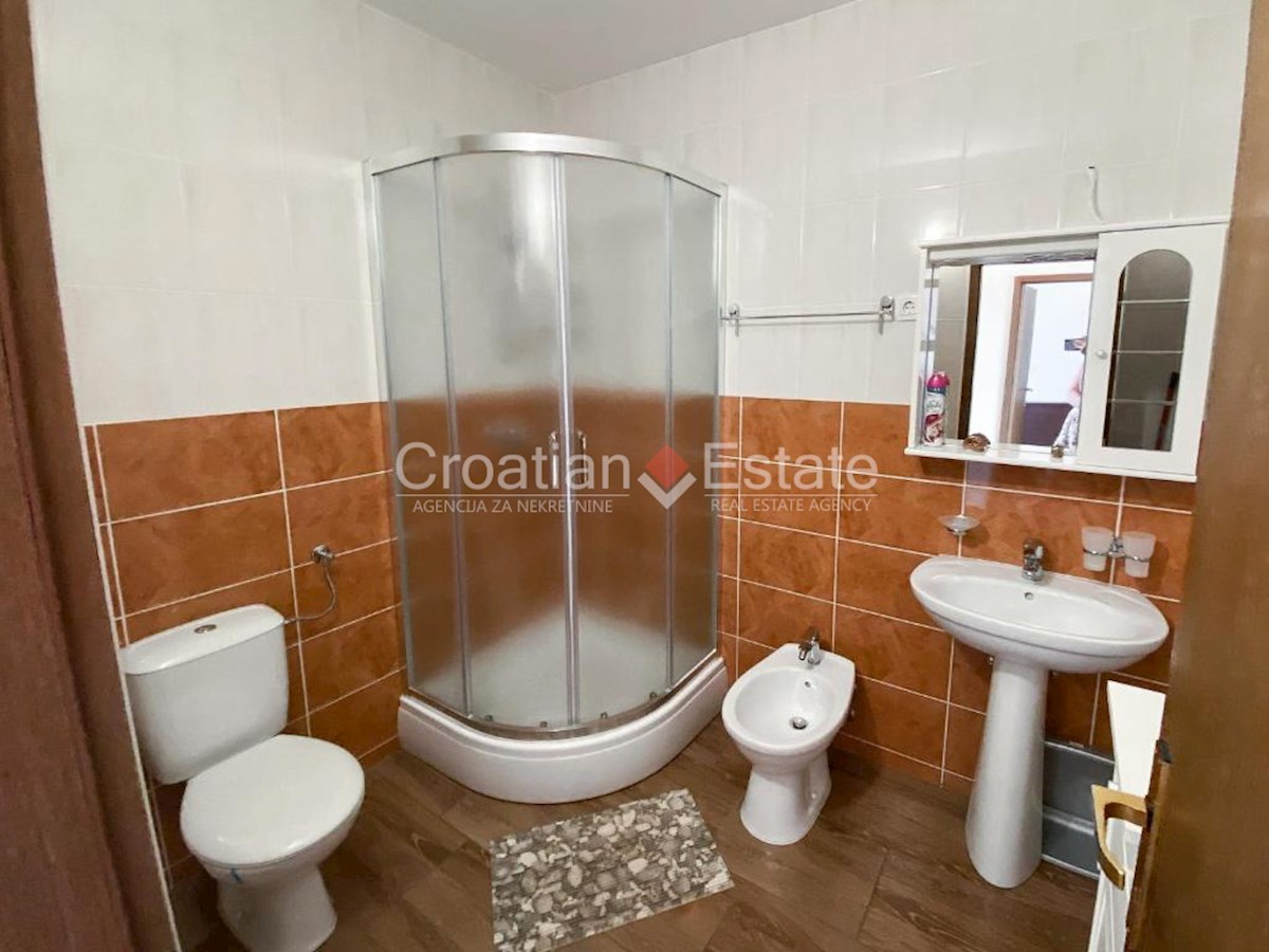 Dom Na predaj - SPLITSKO-DALMATINSKA BRAČ