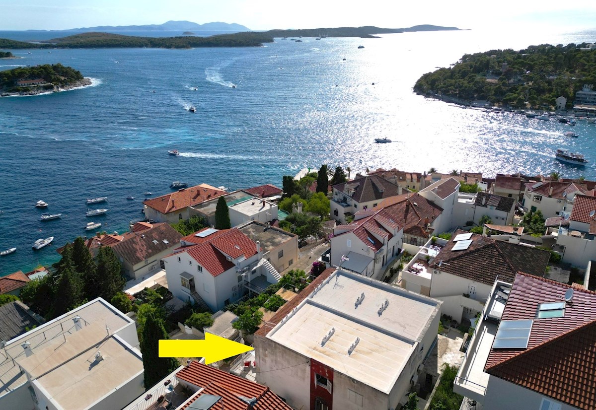 House For sale - SPLITSKO-DALMATINSKA HVAR