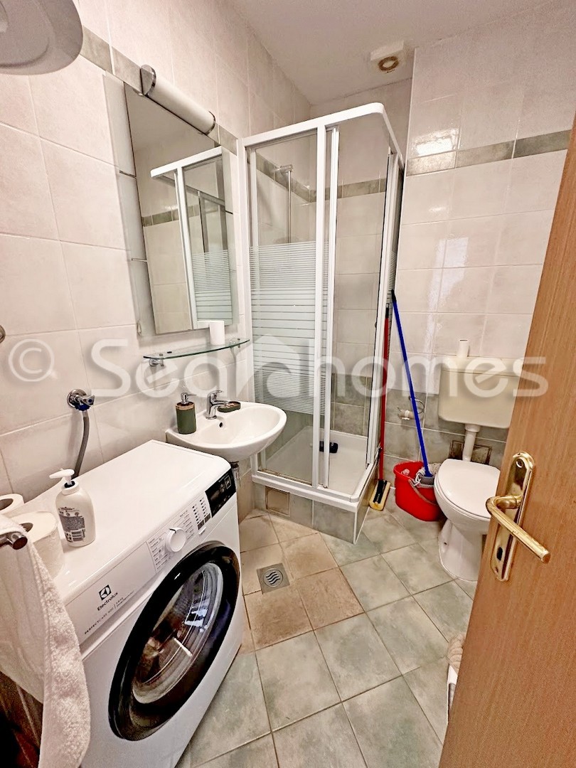 Appartement À vendre - SPLITSKO-DALMATINSKA BAŠKA VODA