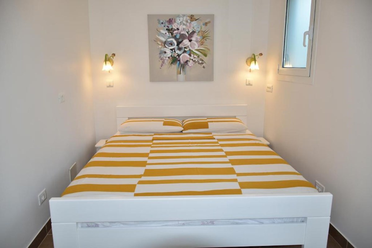 House For sale - ISTARSKA NOVIGRAD