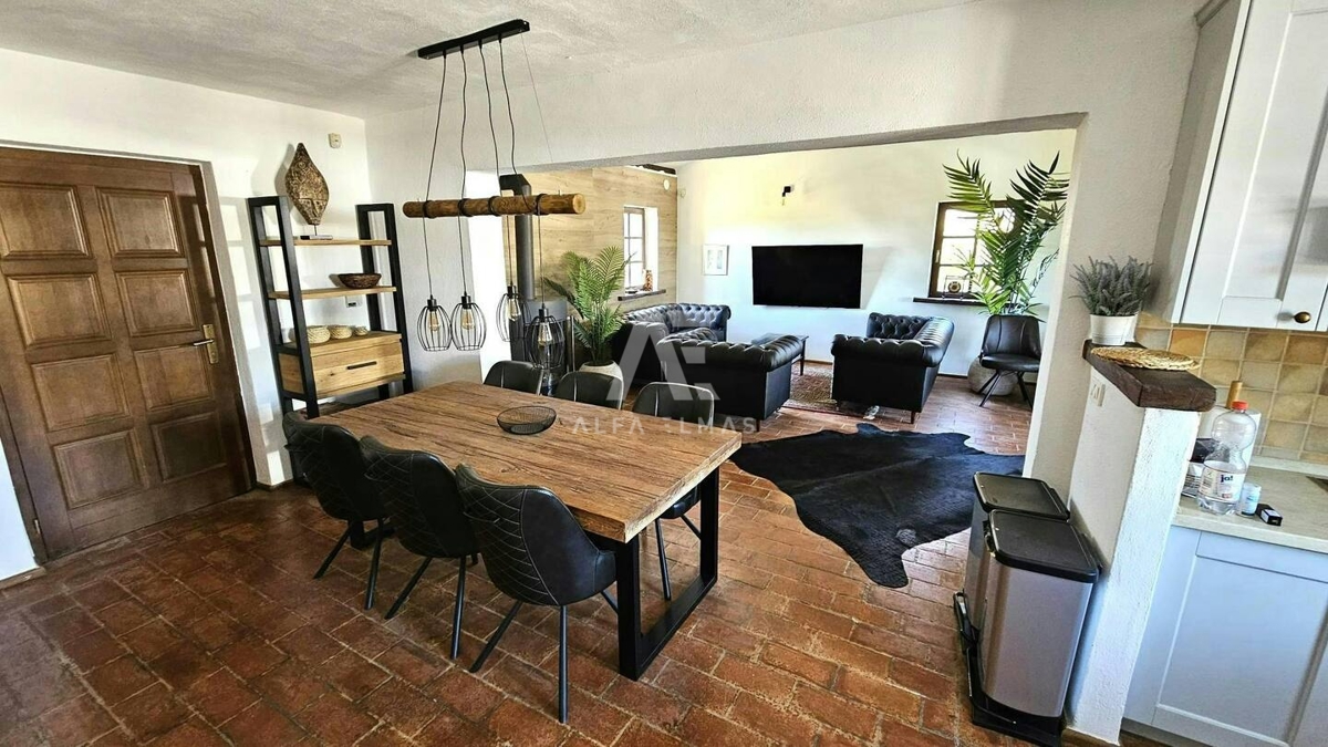 House For sale - ISTARSKA VIŠNJAN