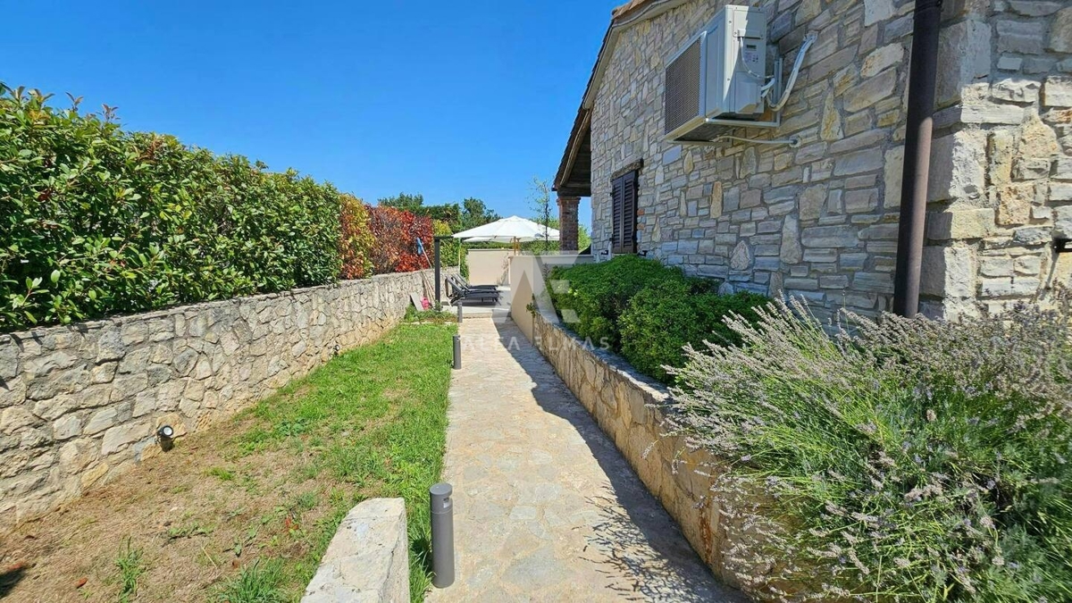 House For sale - ISTARSKA VIŠNJAN